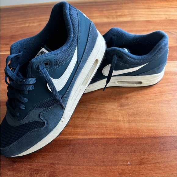 Nike Other - Nike Airmax 1